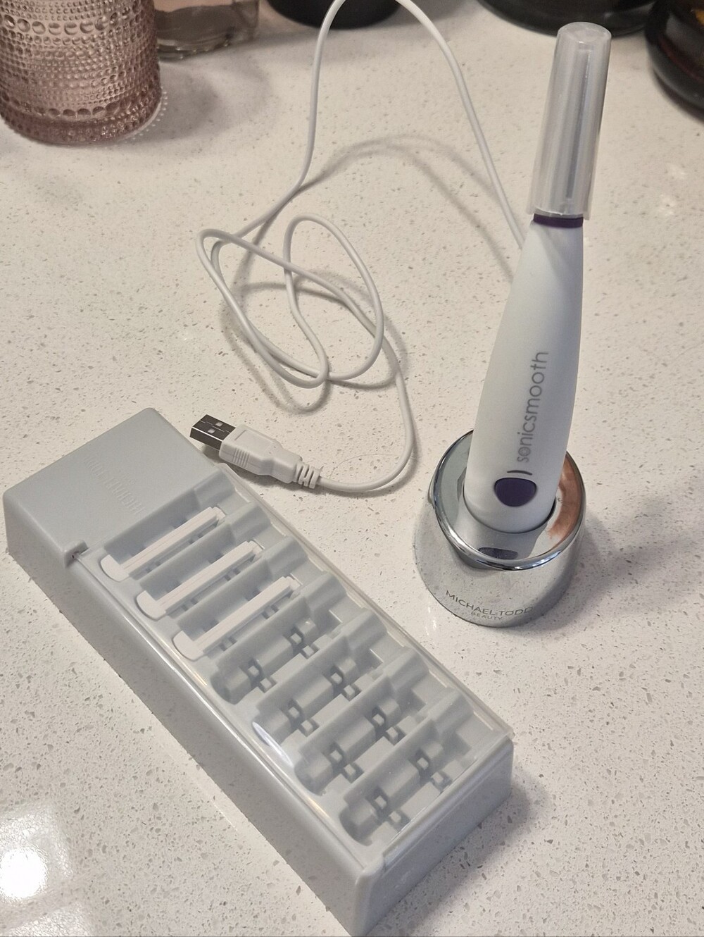 Michael Todd Beauty Sonicsmooth Dermaplaner - White